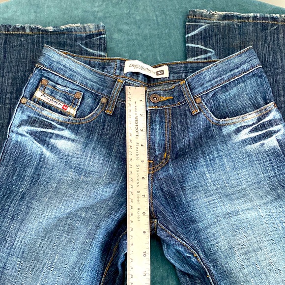 Diesel Jeans Distressed Blue Jeans Size 29. - Picture 4 of 7